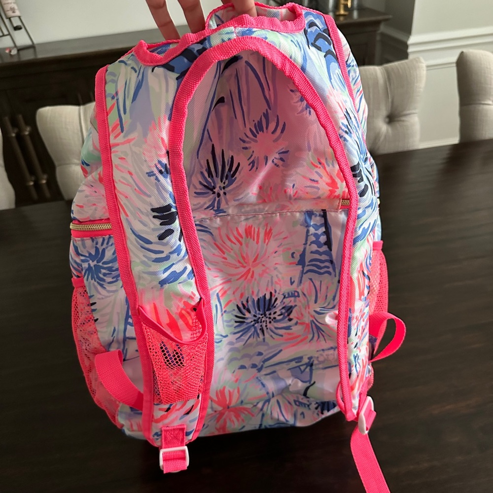 NWOT Lilly Pulitzer Cooler Backpack - Picture 7 of 8
